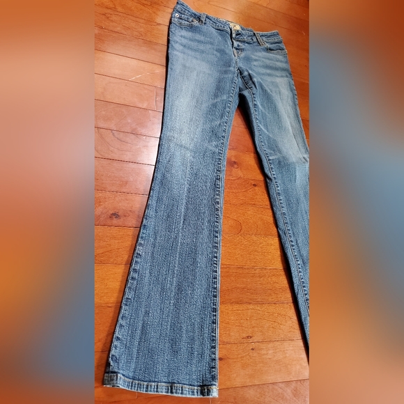 Seven7 Super Low Stretch Jeans Size 28 - Picture 2 of 8